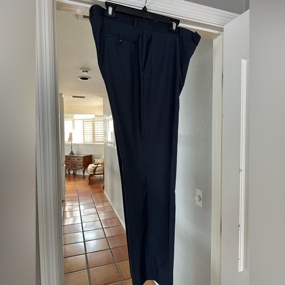 Men’s Suit Like New Navy 44L W38 Kenneth Cole New York sophisticated Business - Picture 10 of 15